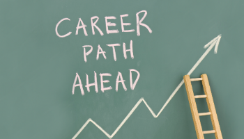 Crossroads-Career-path-ahead-570-x-200
